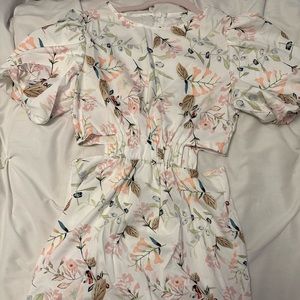 White floral, puff sleeve dress
